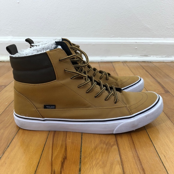 H&M Other - H&M Hightops {BN}